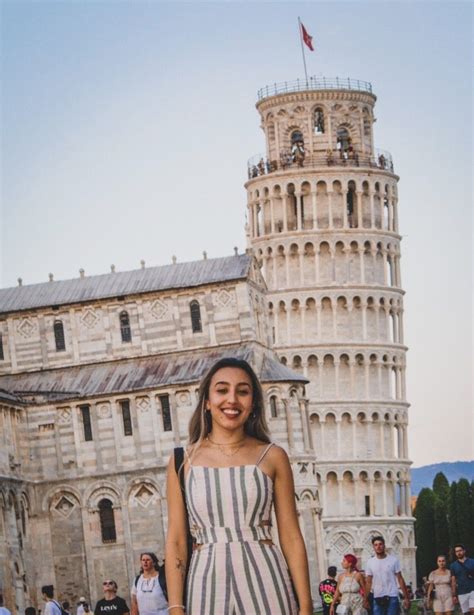 Leaning Tower Of Pisa Italia