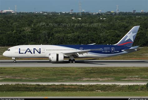 Cc Bgh Lan Airlines Boeing Dreamliner Photo By Romeo Ekko Avia