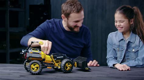 Lego Technic Volvo Koncept Kolov Ho Naklada E Zeux Youtube