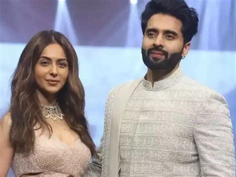 Rakul Preet Singh And Jackky Bhagnani To Serve Sugar Free Gluten Free