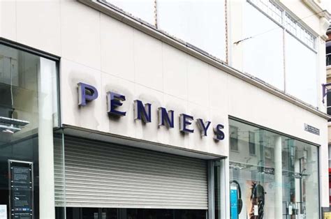 Penneys Opens This Morning And People Were Already Queueing At 7am