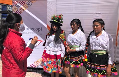 Indecopi Empoderó A Jóvenes De Ayacucho Sobre Sus Derechos Como