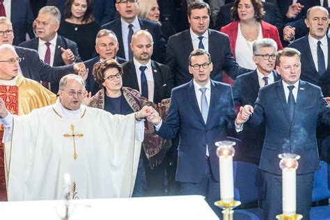 Ujawniamy Jak Pis Pompowa Pa Stwowe Pieni Dze Do Tadeusza Rydzyka