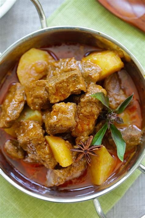 Beef Massaman Curry Easy Delicious Recipes