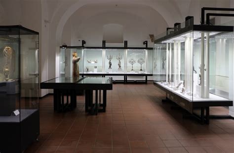 Museo Diocesano Di Reggio Calabria Mostra Itinerante Dedicata Ad