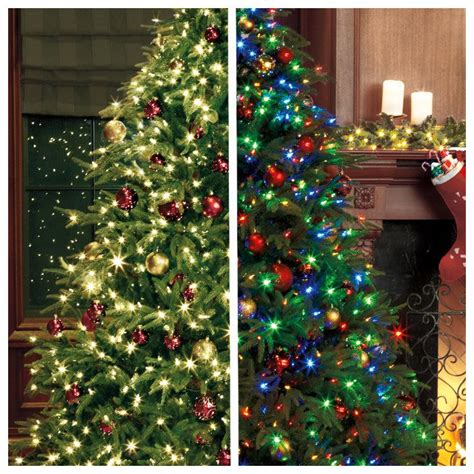 20 Colored Or White Lights On The Christmas Tree