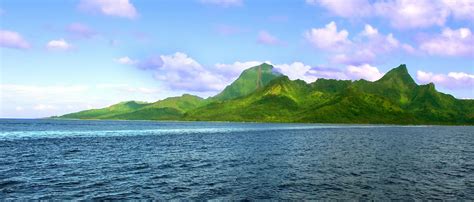 Moorea Island Hotels, French Polynesia: Great savings and real reviews