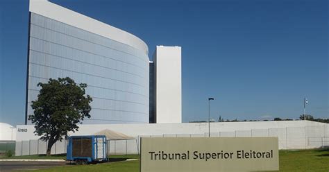Brasília Na Trilha : TRIBUNAL SUPERIOR ELEITORAL - TSE