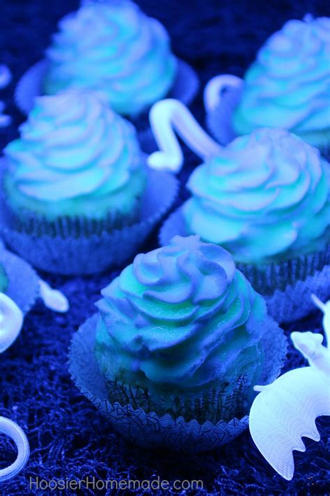 Glow in the Dark Cupcakes - Hoosier Homemade