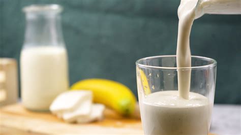 4 Ways To Make A Homemade Protein Shake Without Protein Powder