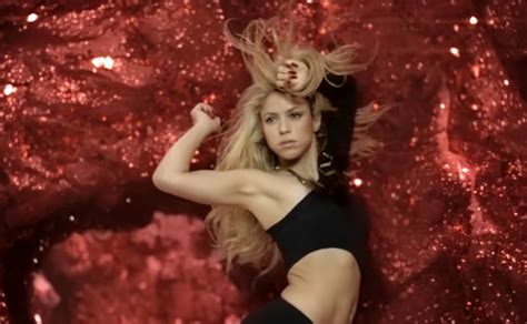 Shakira revive a la Loba en su nueva canción