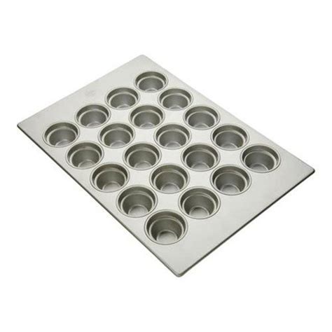 Focus Foodservice Focusfoodservice 904555 Large Crown Muffin Pan 20