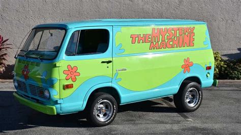 1969 Z Movie Car Scooby Doo Mystery Machine Pays Tribute To A TV Legend ...