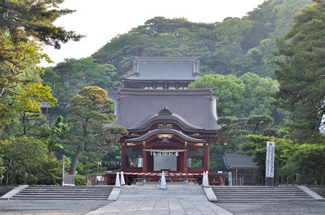 Tsurugaoka Hachimang Shrine Kamakura Tourist In Japan