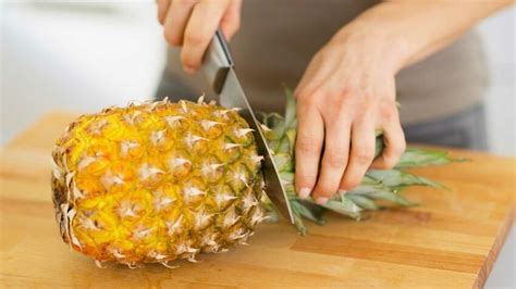 Comment Bien Plucher Un Ananas Cuisine De Chez Nous