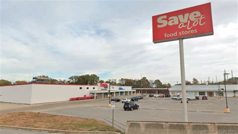 Save A Lot Grocery Store In East St Louis Closes St Louis Business