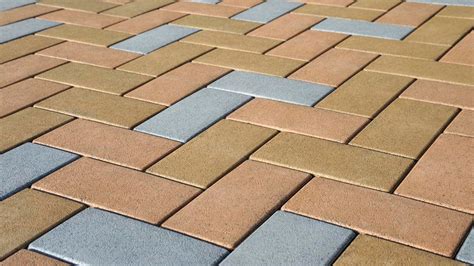 6 Diy Paver Patterns For Your Deck Or Patio Decksdirect