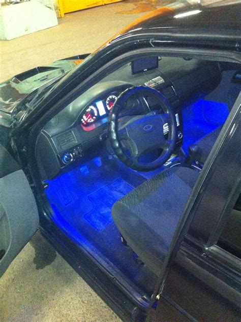 Подсветка в ноги — Lada Приора хэтчбек, 1,6 л, 2008 года | электроника ...