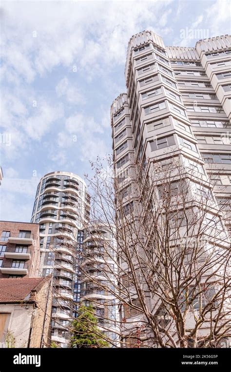 Barking town centre housing development, Barking Stock Photo - Alamy