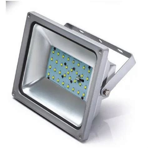 90 Degree Aluminium Electron India 30W LED Flood Light IP Rating IP40