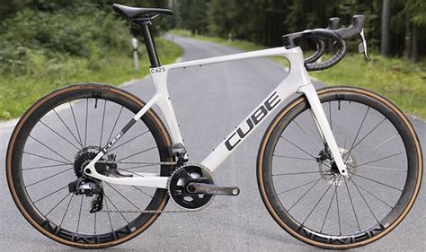 Cube Agree C62 2022 2023 Road Test Ride Review