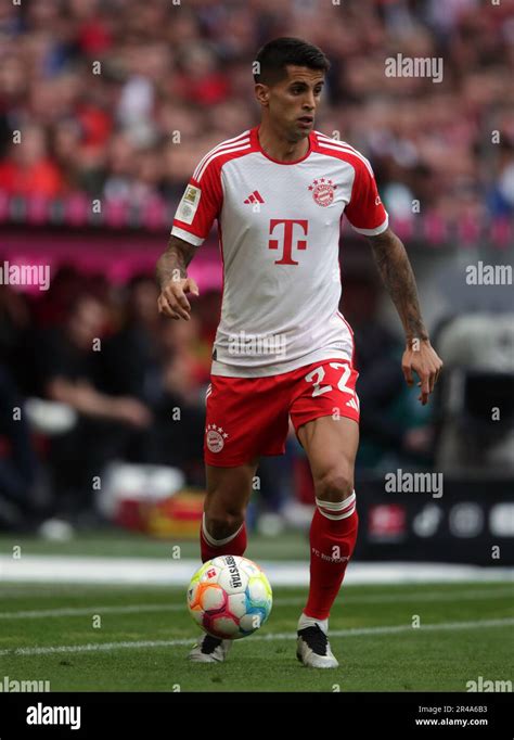 Joao Cancelo Of Fc Bayern Muenchen Fc Bayern Muenchen Vs Rasenballsport Leipzig Fussball