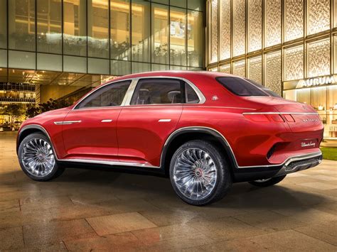 Mercedes debuts new Maybach electric ultra-luxury SUV - Business Insider