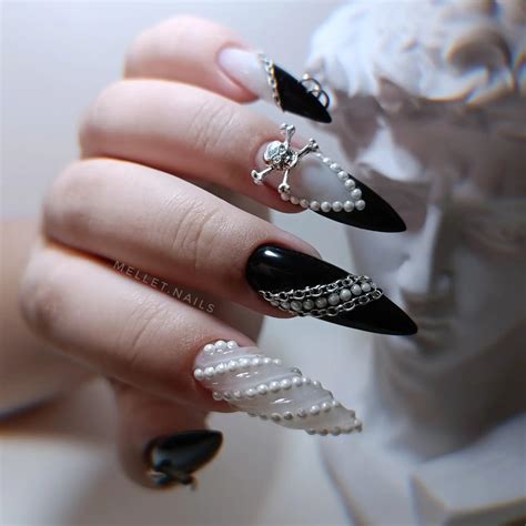 30 Best Goth Nail Designs To Copy In 2024