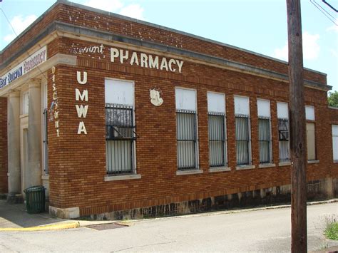 West Blocton Pharmacy West Blocton Al This Building Ha Flickr