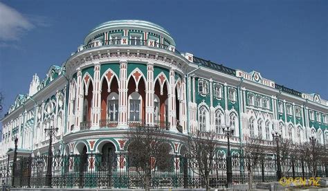Дом Севастьянова в Екатеринбурге, русская псевдоготика. | Архитектура ...