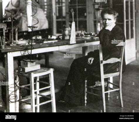 Marie curie hi-res stock photography and images - Alamy