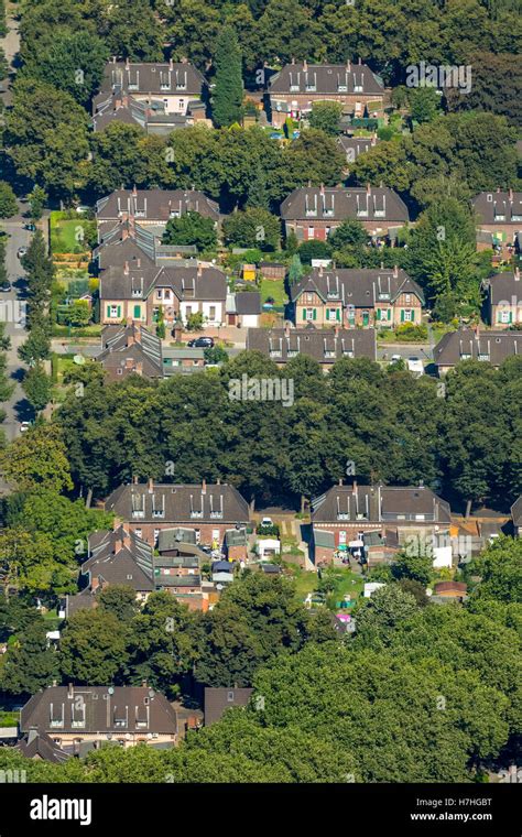 Luftaufnahme Duisburg Homberg Siedlung Rheinpreu En Historische