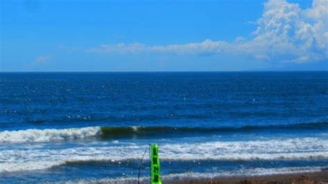 波情報 湘南 膝腿セット腰 MMLというミッドモデル サーフボードクオリティーハードコア Quality Hardcore Distributions