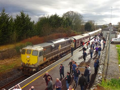 Cloughjorden Irish Rail 071 Class Locomotive 086 Stands At Flickr