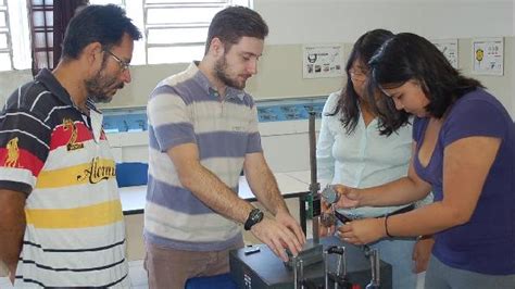 Escolas Do Trabalho Oferecem 1 230 Vagas Para Cursos Gratuitos Guia