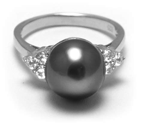 Black Pearl Ring in Sterling Silver with Authentic Tahitian Pearl