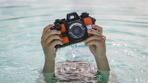 These Are The Best Beach Cameras Just In Time For Summer Casual