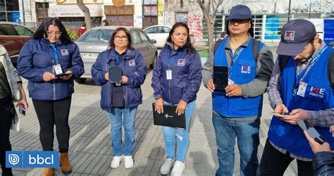 Denuncian agresiones a censistas en Valparaíso a uno lo encañonaron y