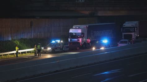 Kollision auf Welser Autobahn sorgte für nächtliche Totalsperre