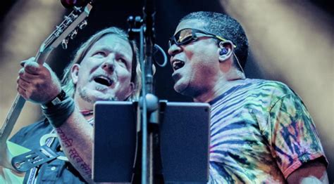 Oteil Burbridge Channels the Allman Brothers with Duane Betts, Devon ...