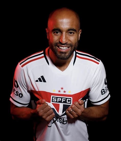 Lucas Moura