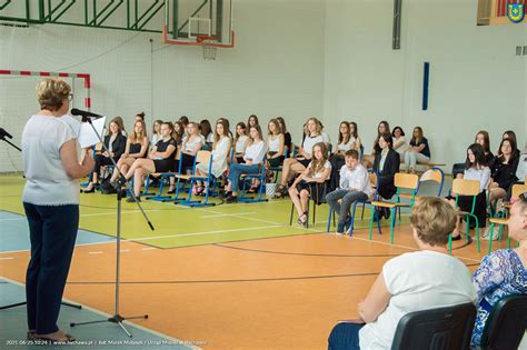 Zakończenie roku szkolnego 2020 2021 w Szkole Podstawowej im Polski