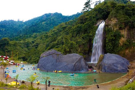 10 Tempat Wisata Di Sentul Yang Harus Dikunjungi