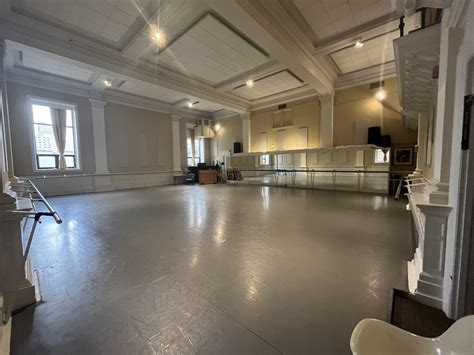 The Cowles Center Studio Rentals : DanceMN