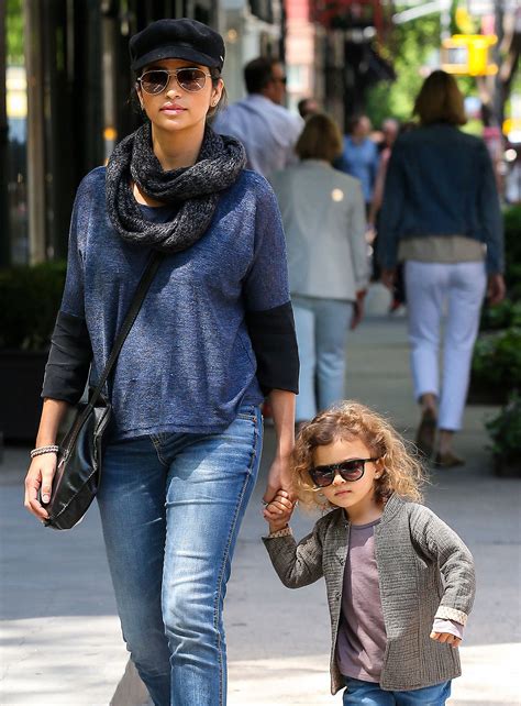 Vida McConaughey took her mom Camila Alves jewelry shopping on Sunday ...