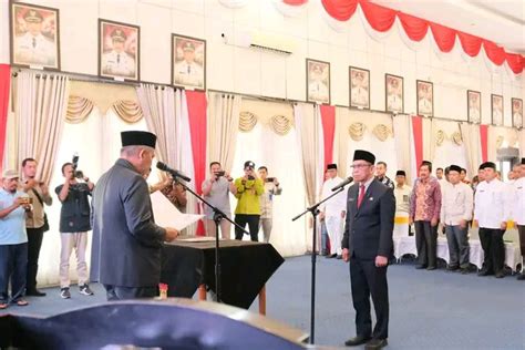 Usai Dilantik Kamsol Azwan Resmi Jabat Pj Sekda Kampar