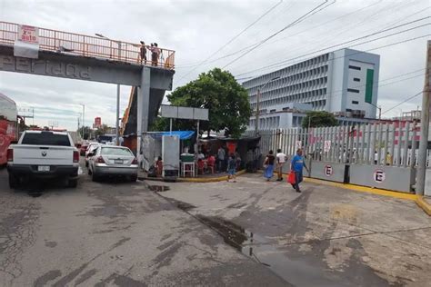 Dos Personas Quedan Atrapadas En Elevador Del Imss En Veracruz