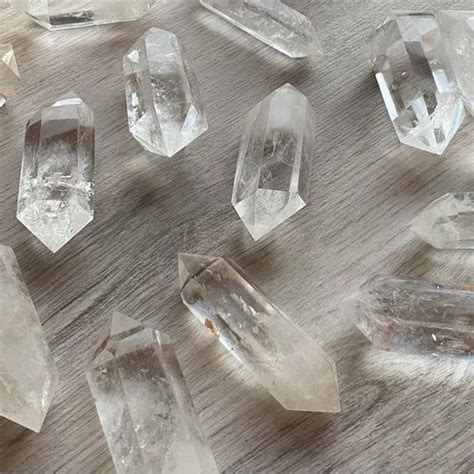 Clear Quartz Crystal – Stone Details, Magic Ritual and Mystic ...