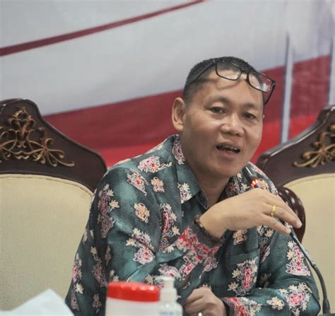 Sahli Gubernur Yuas Elko Pimpin Rapat Persiapan HUT Ke 78 Kemerdekaan