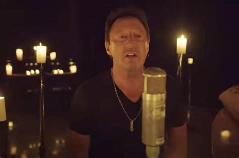 Julian Lennon sings 'Imagine' for Ukraine fundraiser